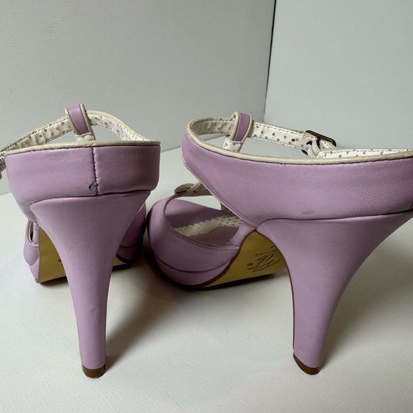 Pin Up Couture Siren-09 Size 7m heels - Picture 6 of 13